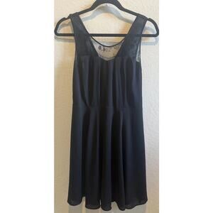 EXPRESS Black Fit & Flare Dress Women’s Size 6 Lace Bodice Little Black Dress